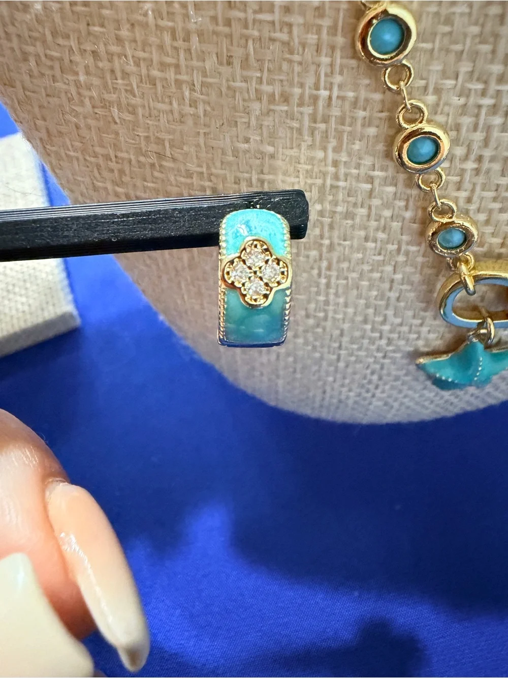 Turquoise Starfish Charm Gold Necklace and Bracelet Set